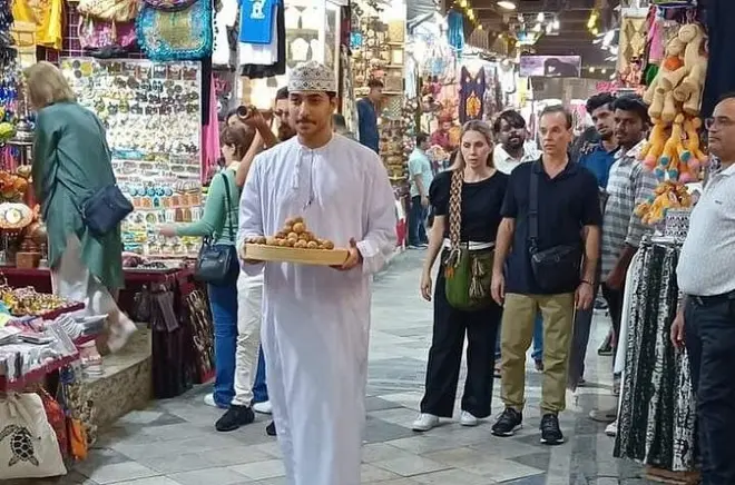Muscat Privattour: Sultan Qaboos Moschee & Altstadt