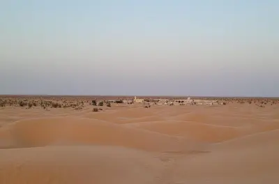 2-tägige Wüstentour ab Djerba: Tataouine, Chenini, Matmata