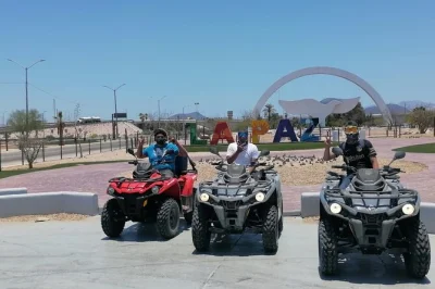 Explore el mogote em la paz com passeio de atv e sandboard. viva a aventura no deserto da baja california com guias locais e equipamentos top.