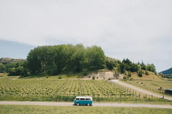 Napier e Hawkes Bay em kombi VW 1970 restaurada