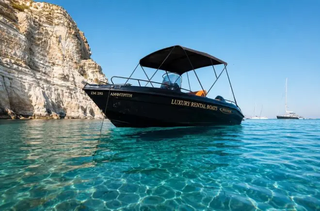 Schnorcheln auf Serifos: Privates Boot mit Skipper