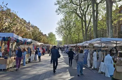 Aix-en-Provence Spaziergang: Cours Mirabeau & Granet Museum
