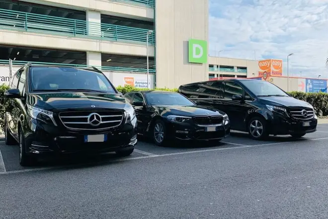 Privater Transfer von Triest nach Venedig: Tür-zu-Tür-Service