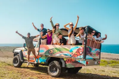 Safari Jeep à Curaçao : Grotte Kunuku et plage Porto Mari, 5h