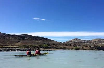 Rivière La Leona à El Calafate : Journée kayak et randonnée