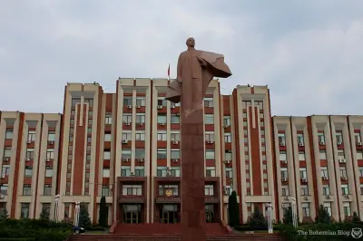 Transnistria: Historia soviética y república separatista en un día