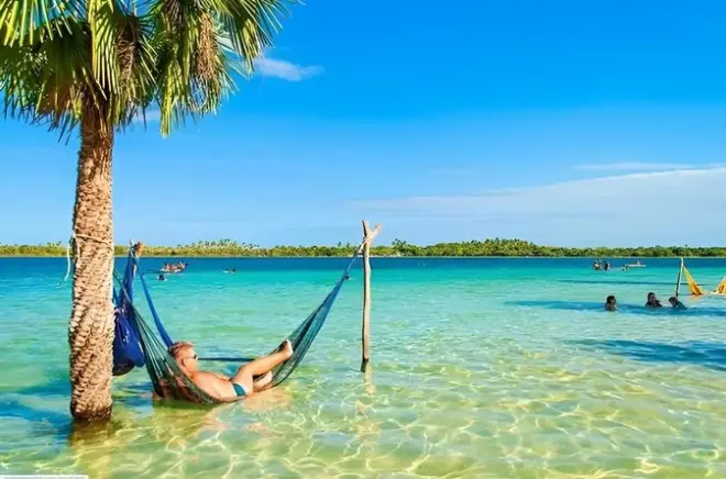 Jericoacoara full-day tour from Fortaleza: Lagoons and dunes