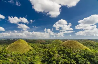 Destaques de Bohol: Chocolate Hills, Tarsiers e Rio Loboc