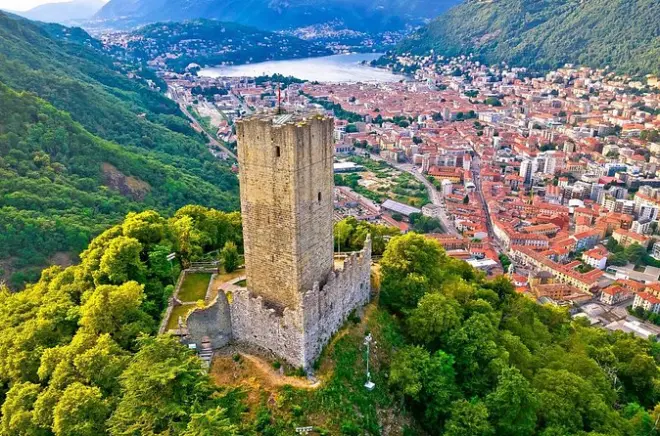 Castello Baradello visite privée : Château médiéval au lac de Côme