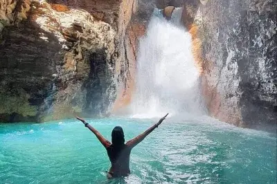 Trekking di 3 ore alla cascata La Leona vicino a Rincon de la Vieja