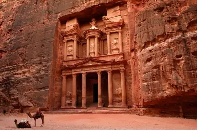 3-Day Petra, Wadi Rum & Dead Sea Tour from Amman