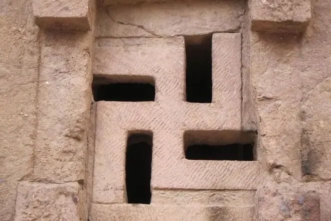 Lalibela rock-hewn churches day trip: 11 UNESCO sites with guide