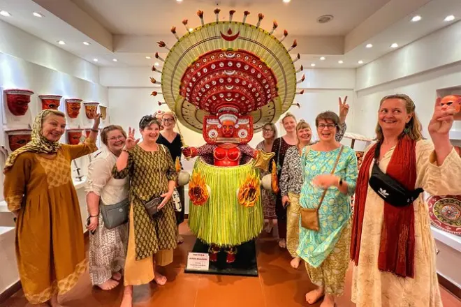 Theyyam a Kannur: Spettacoli dal vivo e museo del folklore