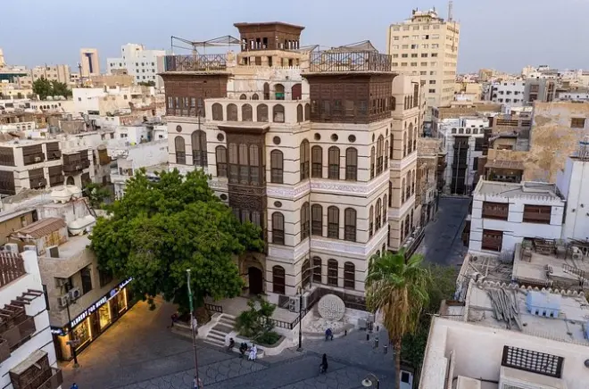 Tour tradicional de meio dia em Jeddah: Corniche, Al-Balad, museu