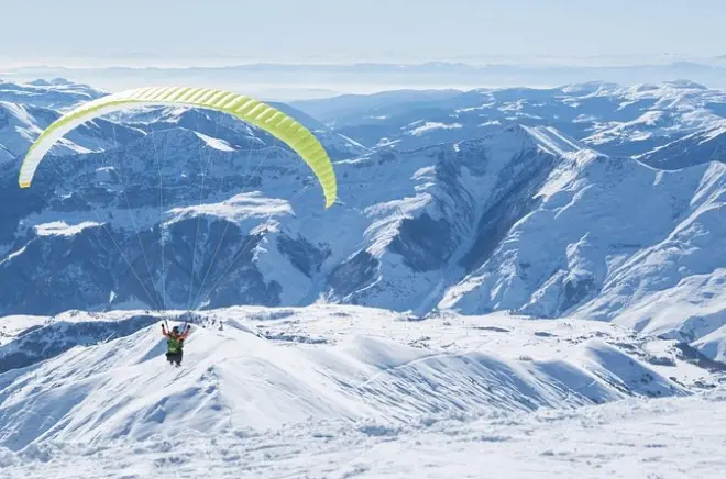 Kazbegi Privattour: Jinvali, Ananuri, Gudauri & Paragliding