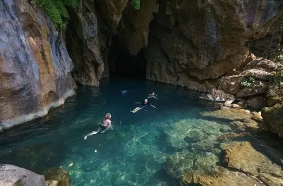 Jungle de Phong Nha Ke Bang : Grottes et piste Ho Chi Minh