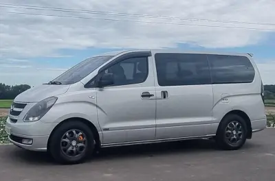 Phnom Penh to Siem Reap Minivan Transfer Private Ride