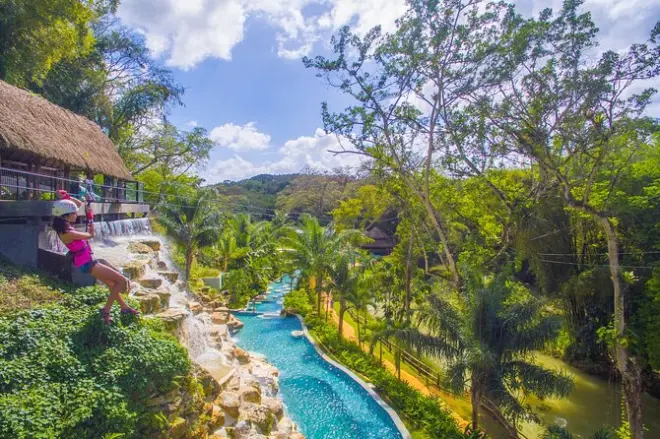 Ziplining in Jamaica: Good Hope Park with 6 activities