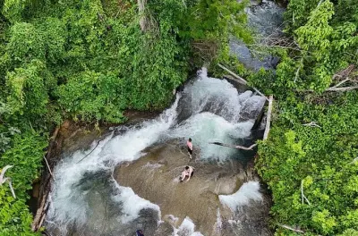 Rafting in Montego Bay: Vogelschutzgebiet, Wasserfälle & Bambusfloß
