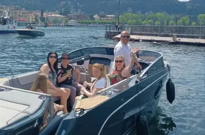 Lake Como private boat tour: ALFASTREET 25 luxury yacht