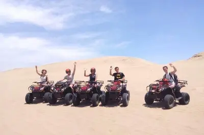 ATV-Fahren im Nationalreservat Paracas: Buntes Wüstenpanorama
