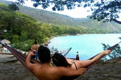 Volcão Masaya e lagoa de Apoyo: Passeio de um dia saindo de Managua
