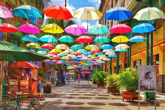 Port Louis: Caudan Waterfront, Markt, Fort & Botanischer Garten