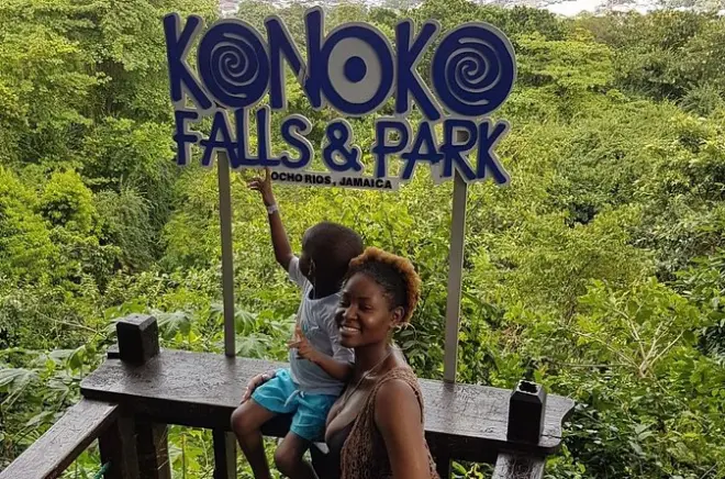 Konoko Falls et parc depuis Ocho Rios : Grimpez la cascade