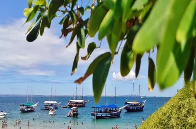 Paseo en barco por la bahía de Todos los Santos en Salvador