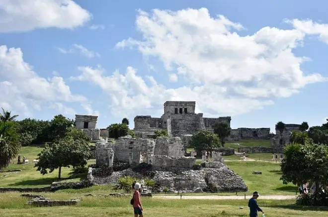 Tulum, Coba e cenote: Quatro lugares em um dia