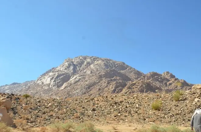 Land of Midian tour: Biblical sites with private guide