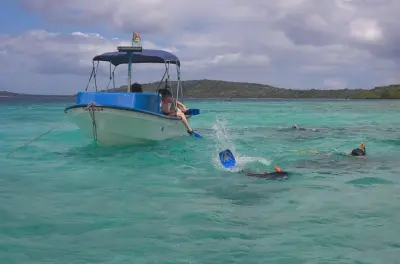 Snorkeling Moso Island from Port Vila: Blue Cave and coral reefs