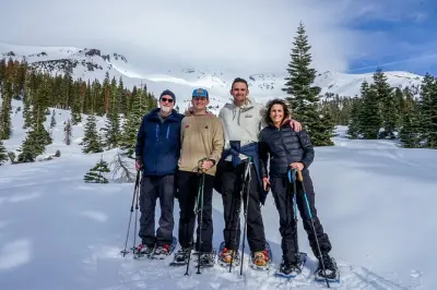 Sentiers d’hiver faciles en raquettes au mont Shasta pour débutants