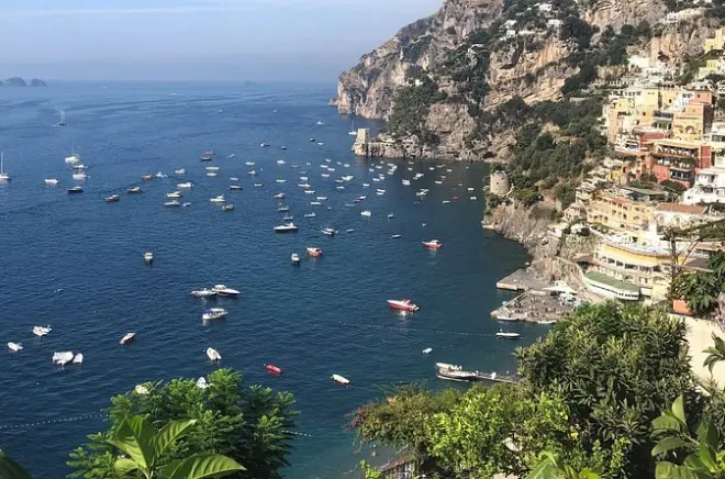Trasferimento privato da Ravello a Roma con autista inglese