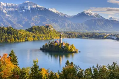 Privattour ab Zagreb: Ljubljana und Bled mit Guide