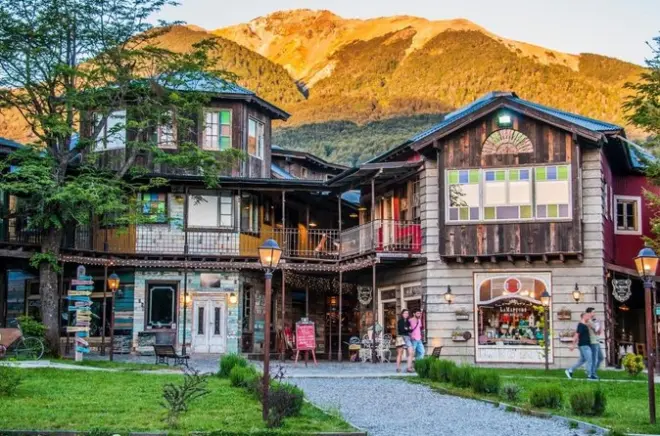 Circuito Chico en Bariloche: Reserva Llao Llao y Colonia Suiza