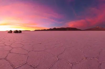 3-tägige Uyuni Salzwüste Tour: Flamingos und Geysire