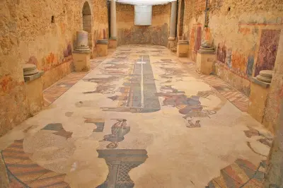 Piazza Armerina e Caltagirone: Villa romana e degustação de vinhos