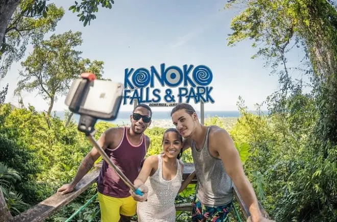 Blue Hole & Konoko Falls Tour: Cliff Jumps & Waterfalls