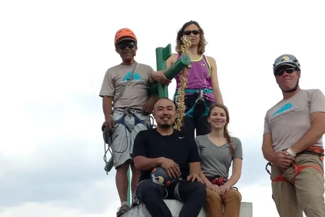 Klettern an Peña de Bernal: Einseillängen- oder Mehrseillängentour