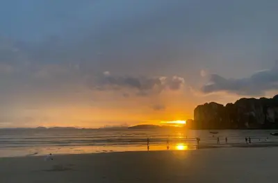 Snorkeling in Krabi: 7 Islands with Bioluminescence Plankton