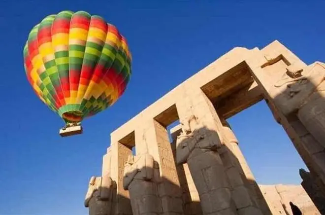 Volo in mongolfiera a Luxor: Alba nella Valle dei Re