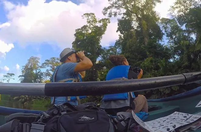Canoa e camminata nella foresta di Tortuguero per avvistare animali