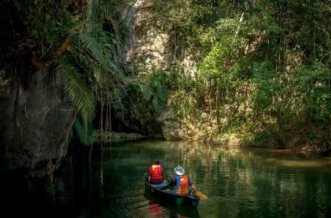 Barton Creek Cave und Big Rock Falls ab San Ignacio