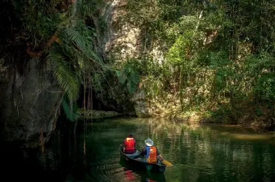 Barton Creek Cave und Big Rock Falls ab San Ignacio