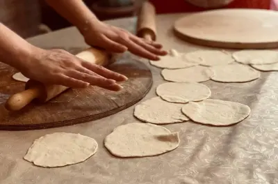 Aula de culinária georgiana em Tbilisi: Faça khinkali e khachapuri