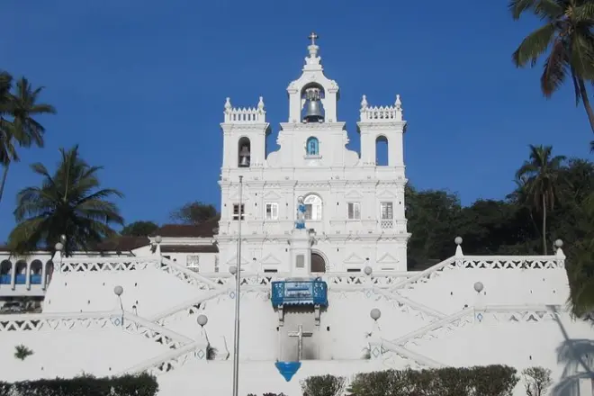 Goa forts and churches tour: Old Goa, Fort Aguada, Panjim