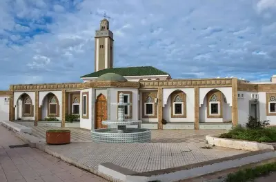 Agadir passeio privado guiado: Teleférico, ruínas da kasbah e souk