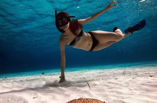 Snorkel en Cozumel desde Cancún: Tres arrecifes y club de playa