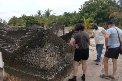 Bagamoyo depuis Dar es Salaam : Ruines et histoire de l’esclavage